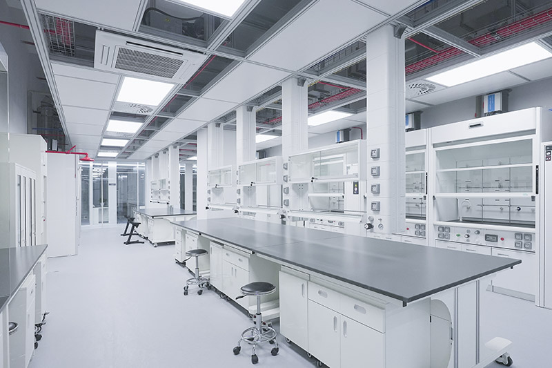 长子实验室革新：安全与科技的现代融合